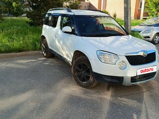 2012 Skoda Yeti I, белый, 680000 рублей, вид 4