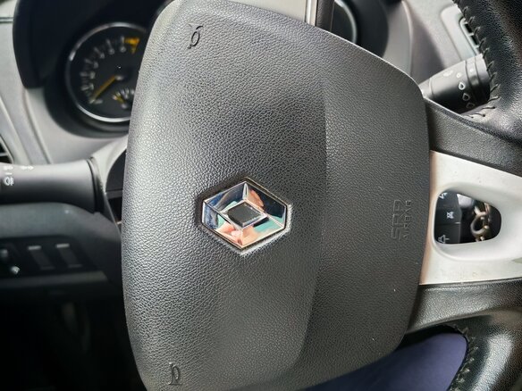 2012 Renault Fluence I, бежевый, 650000 рублей - вид 11