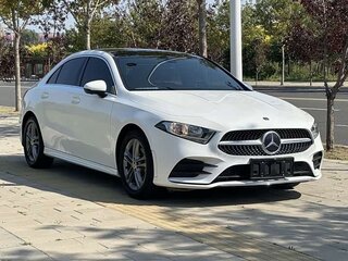 2023 Mercedes-Benz A-Класс 180 Long IV (W177) Рестайлинг, белый, 1674000 рублей, вид 3