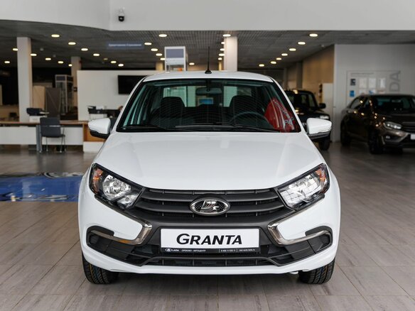 2026 Lada (ВАЗ) Granta I Рестайлинг, белый - вид 1