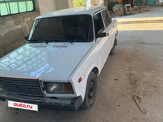 2002 Lada (ВАЗ) 2107, белый, 110000 рублей, вид 1