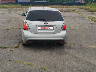 2011 Kia Rio II Рестайлинг, серебристый, 410000 рублей, вид 5