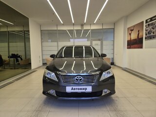 2013 Toyota Camry VII (XV50), серый, 1650000 рублей, вид 2