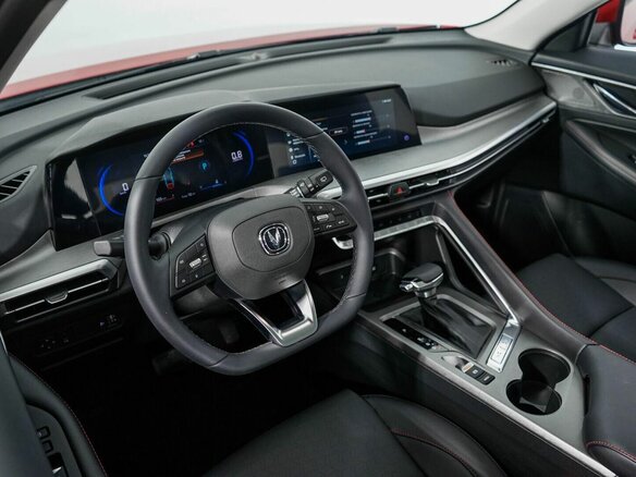 2025 Changan CS35 Plus I Рестайлинг, красный - вид 13