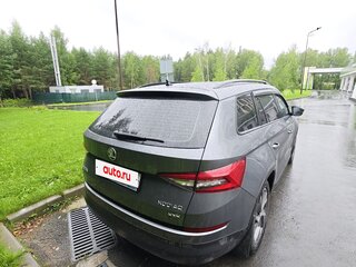 2018 Skoda Kodiaq I, серый, 2000000 рублей, вид 4