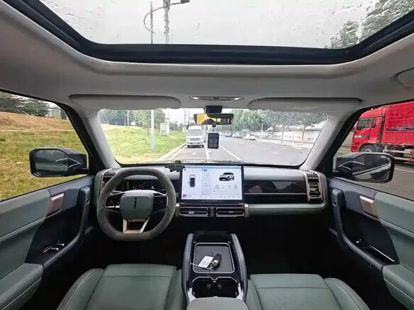 2024 iCar 03 50.63 kWh, зелёный, 1630000 рублей - вид 14