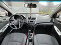 2016 Hyundai Solaris I Рестайлинг, красный - вид 4