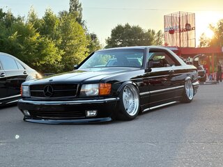 1989 Mercedes-Benz S-Класс 500 II (W126) Рестайлинг, чёрный, 3500000 рублей, вид 1