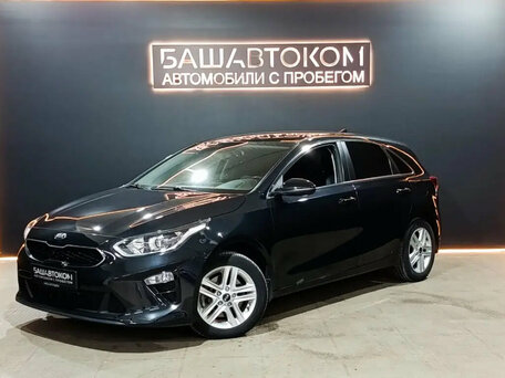 2021 Kia Ceed III, чёрный, 1960000 рублей, вид 2