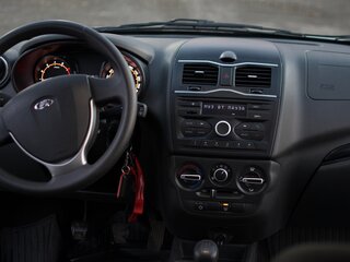 2025 Lada (ВАЗ) Granta I Рестайлинг, белый, 800000 рублей, вид 4