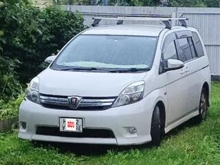 2014 Toyota ISis I Рестайлинг, белый, 1570000 рублей, вид 3
