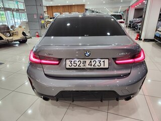 2024 BMW 3 серии 320d xDrive VII (G2x) Рестайлинг 2, серый, 6425000 рублей, вид 3