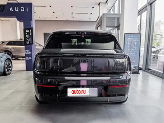 2026 Audi E7X, серый, 10527000 рублей, вид 4