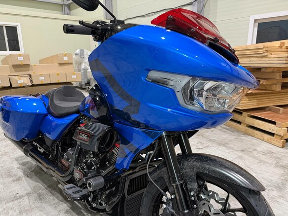 2026 Harley-Davidson CVO Road Glide, синий - вид 34