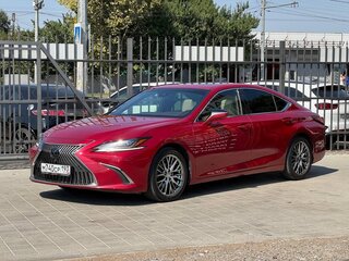 Lexus ES 250 VII