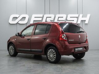 2011 Renault Sandero I, красный, 484000 рублей, вид 2