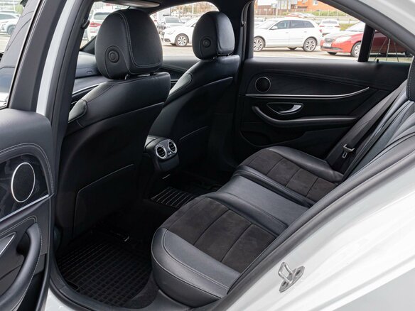 2021 Mercedes-Benz E-Класс 220 d V (W213, S213, C238) Рестайлинг, белый, 4200000 рублей - вид 10