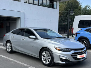 2020 Chevrolet Malibu IX Рестайлинг, серый, 1630000 рублей, вид 1