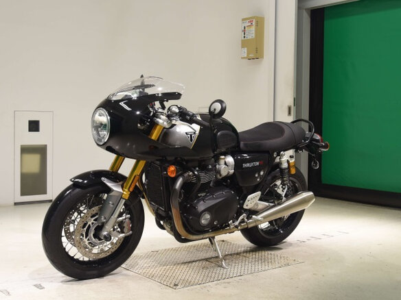 2024 Triumph Thruxton, чёрный, 1500000 рублей - вид 5