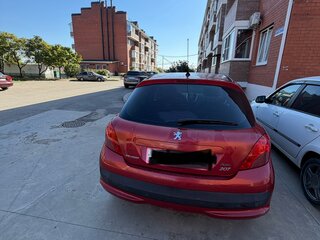 2008 Peugeot 207 I, красный, 370000 рублей, вид 3