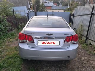 2011 Chevrolet Cruze I, серебристый, 600000 рублей, вид 5
