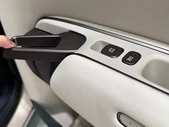 2026 Li Auto (Lixiang) L9 II, чёрный, 12400911 рублей - вид 15
