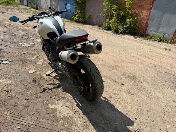 2008 Ducati Monster 696, белый, 380000 рублей - вид 3