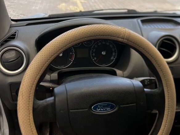2006 Ford Fiesta Mk5, серый, 260000 рублей - вид 5