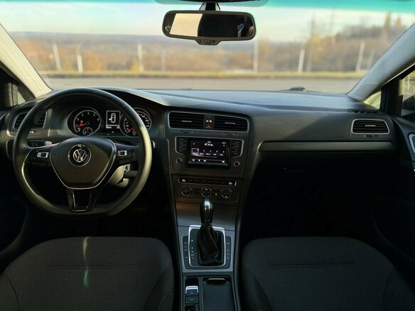 2013 Volkswagen Golf VII, чёрный, 1050000 рублей - вид 6