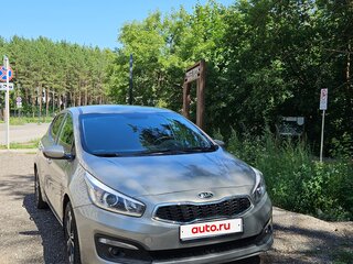2015 Kia Ceed II Рестайлинг, серебристый, 1190000 рублей, вид 1