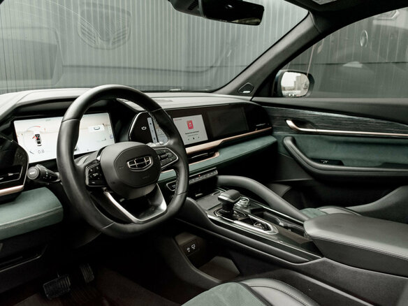 2023 Geely Monjaro I, синий, 2915000 рублей - вид 9