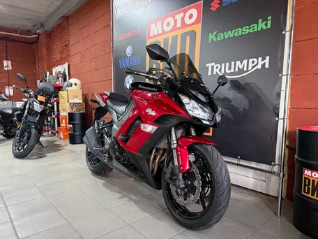 2011 Kawasaki Ninja 1000, красный, 750000 рублей, вид 2