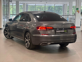 2021 Volkswagen Passat (North America and China) II (NA Market), серый, 1830000 рублей, вид 2