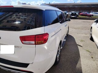 2016 Kia Carnival III, белый, 1900000 рублей, вид 4