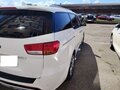 2016 Kia Carnival III, белый, 1900000 рублей - вид 3