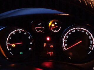 2013 Opel Meriva B, белый, 895000 рублей, вид 5