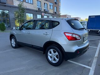 2012 Nissan Qashqai I Рестайлинг, серебристый, 1050000 рублей, вид 5