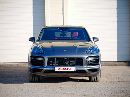 2018 Porsche Cayenne Turbo III, серый, 9900000 рублей, вид 4