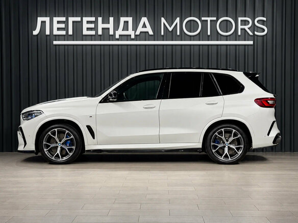 2021 BMW X5 40i IV (G05/G18), белый, 6545000 рублей - вид 5