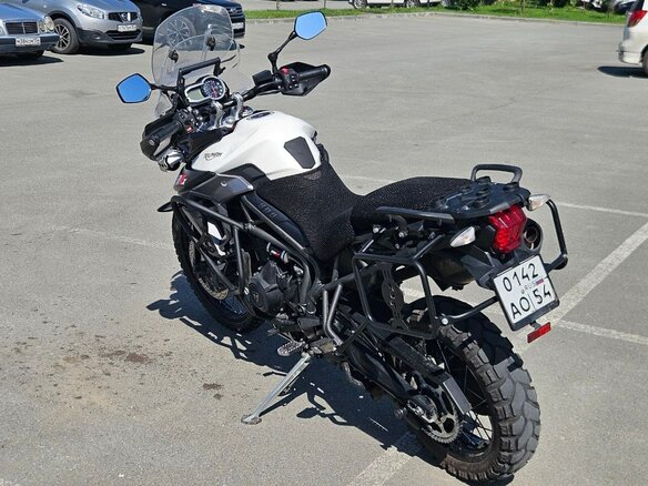 2017 Triumph Tiger 800, белый, 800000 рублей - вид 4