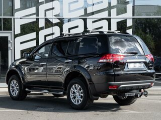 2015 Mitsubishi Pajero Sport II Рестайлинг, чёрный, 1795000 рублей, вид 2