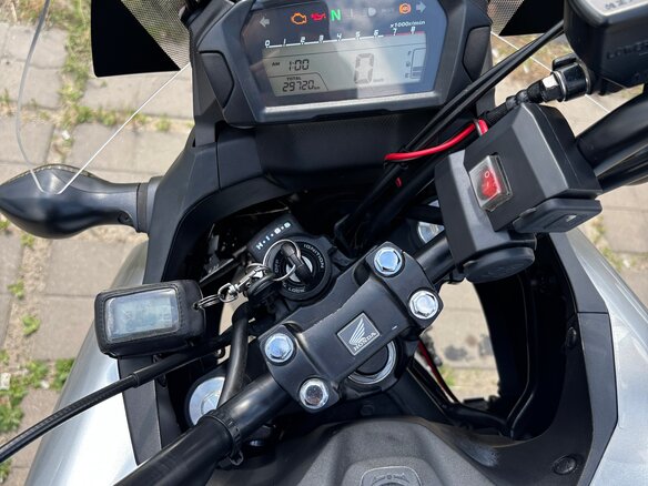 2013 Honda NC 700X, серебристый, 550000 рублей - вид 12