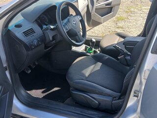 2008 Opel Astra H Рестайлинг, серебристый, 250000 рублей, вид 5