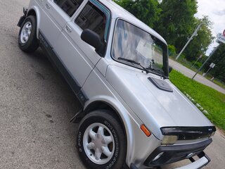 2013 Lada (ВАЗ) 2131 (4x4) 213105 I, серебристый, 430000 рублей, вид 1