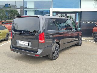 2022 Mercedes-Benz V-Класс Long 300 d длинный III (W447) Рестайлинг, чёрный, 4732000 рублей, вид 5
