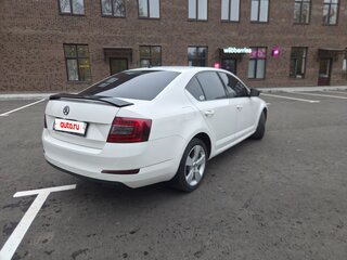 2015 Skoda Octavia III (A7), белый, 925000 рублей, вид 2