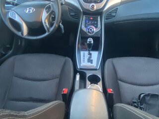 2013 Hyundai Elantra V (MD), белый, 800000 рублей, вид 4