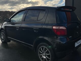 2000 Toyota Yaris I, чёрный, 250000 рублей, вид 2