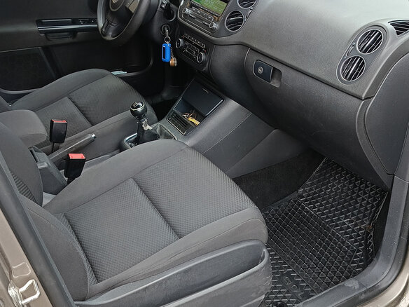 2011 Volkswagen Golf Plus II, серый, 600000 рублей - вид 10