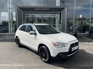 2011 Mitsubishi ASX I, белый, 919000 рублей, вид 3